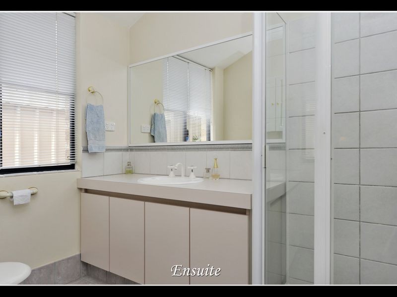 11 The Pines Grove, Jandakot WA 6164