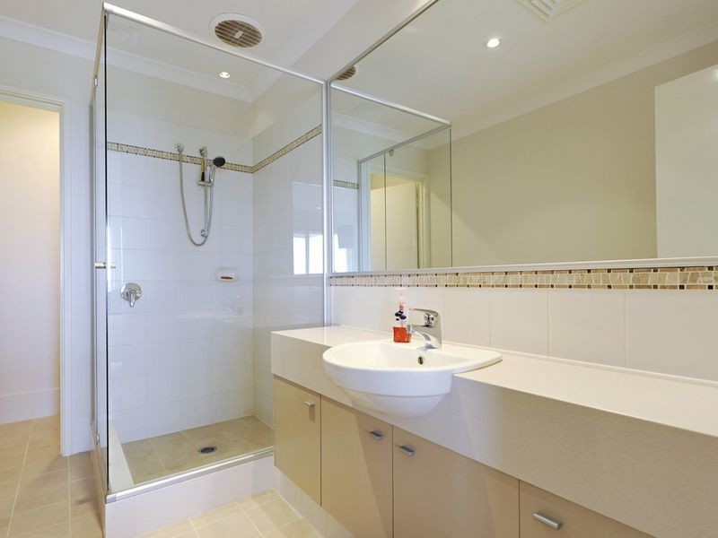 8 Congenial Loop, Atwell WA 6164
