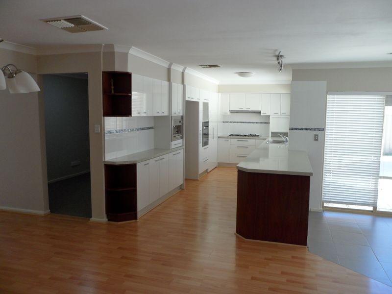 7 Fendam Street, Waikiki WA 6169