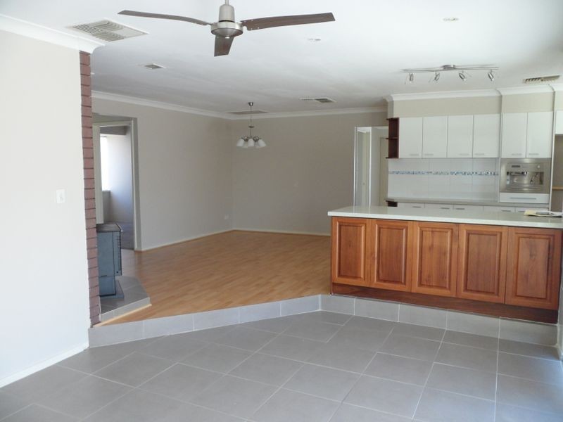 7 Fendam Street, Waikiki WA 6169