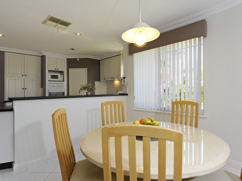 5 Buchanan Rise, Coogee WA 6166