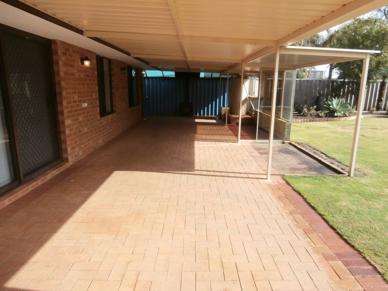 100 Lydon Boulevard, Atwell WA 6164