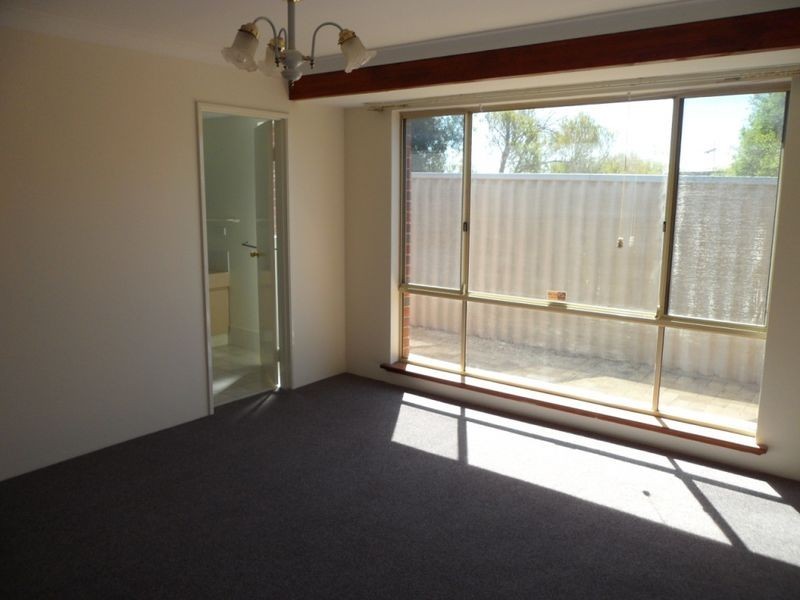 167 Yangebup Road, Yangebup WA 6164