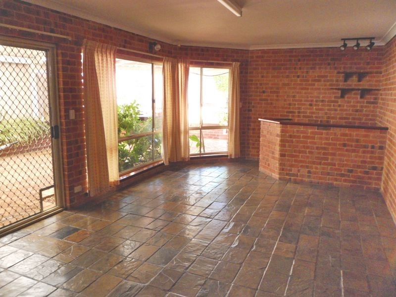167 Yangebup Road, Yangebup WA 6164