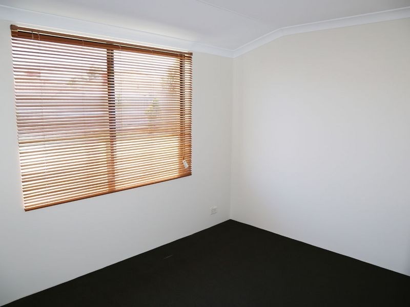 36 Freshwater Drive, Atwell WA 6164