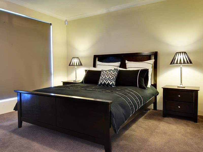 8 Crossville Way, Success WA 6164