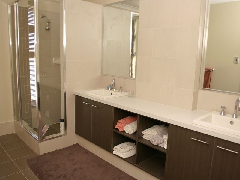 3 Baumea Turn, Hammond Park WA 6164