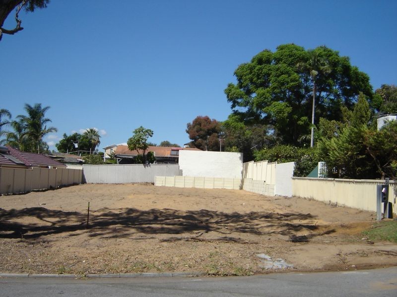 5a Capper Place, Kardinya WA 6163