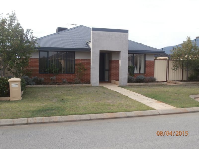 10 Celtic Crescent, Shoalwater WA 6169