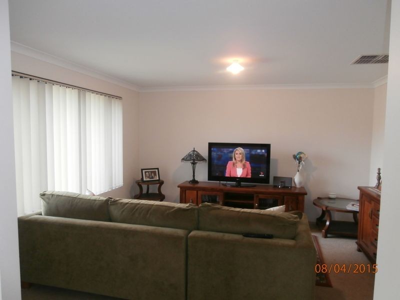 10 Celtic Crescent, Shoalwater WA 6169