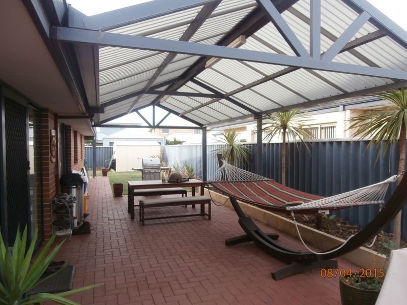 10 Celtic Crescent, Shoalwater WA 6169