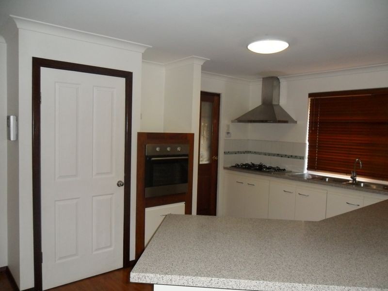 11 Brookford Court, Jandakot WA 6164