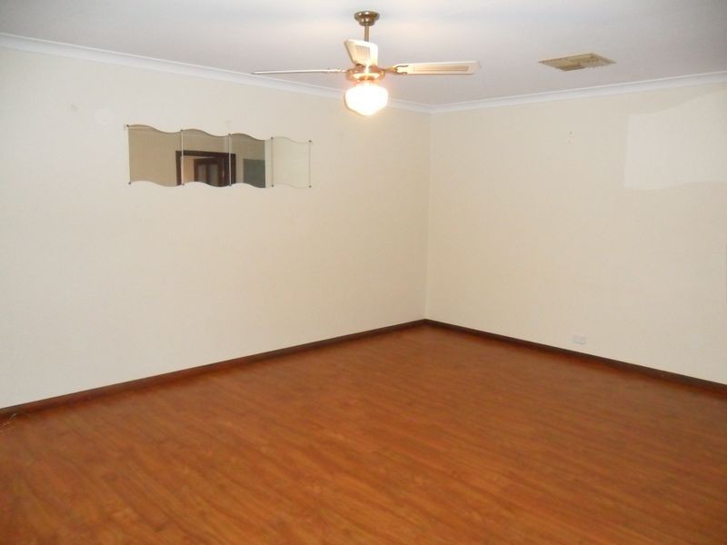 11 Brookford Court, Jandakot WA 6164