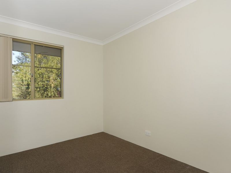 126 Elderberry Drive, South Lake WA 6164