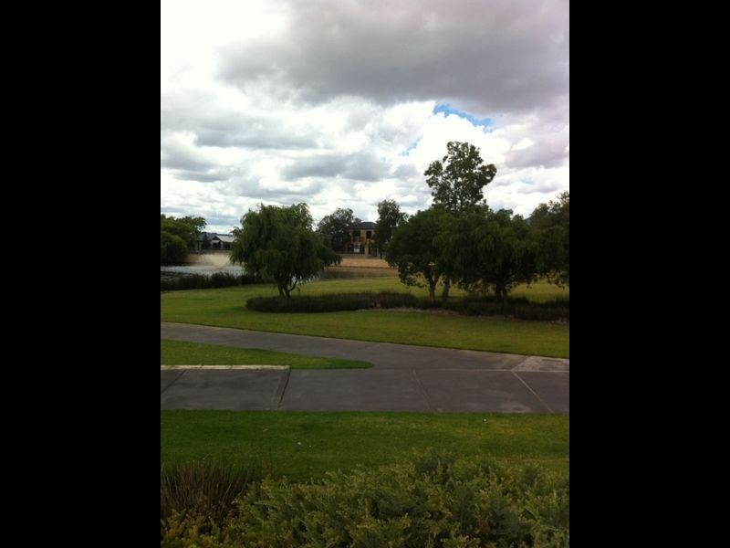 27 Paperbark Lane, Atwell WA 6164