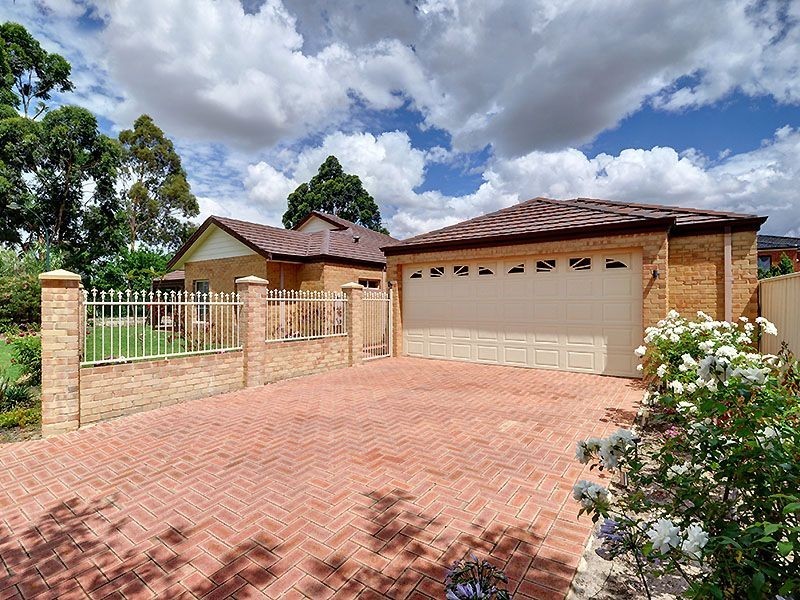 15 The Fairway, Jandakot WA 6164