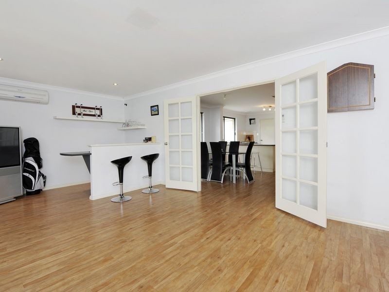 24 Koojarra Rise, South Lake WA 6164