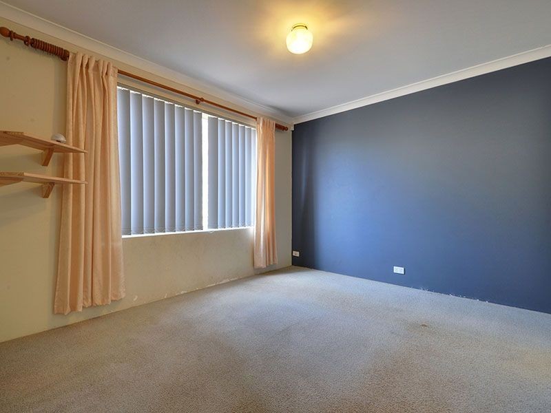 5 Ranunculus Court, Beeliar WA 6164