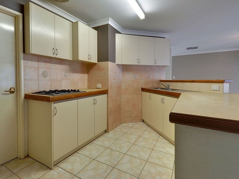 5 Ranunculus Court, Beeliar WA 6164