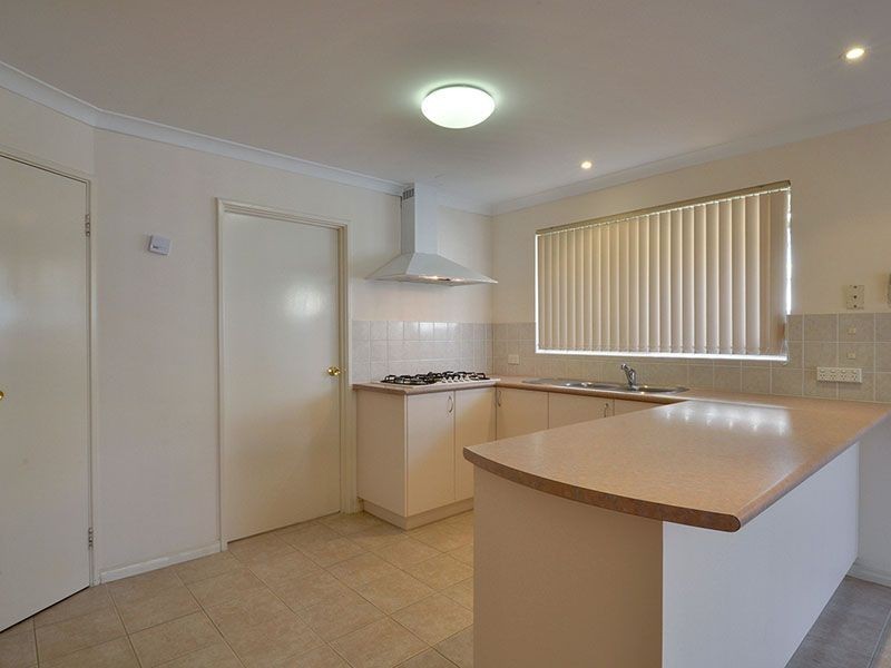 4/10 Rigby Avenue, Spearwood WA 6163