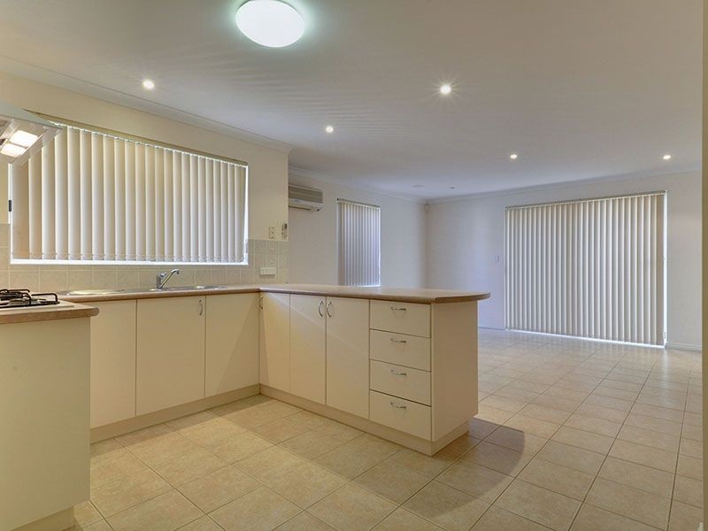 4/10 Rigby Avenue, Spearwood WA 6163