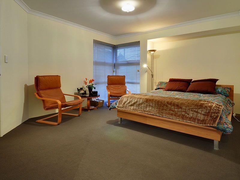 206 Gaebler Road, Aubin Grove WA 6164