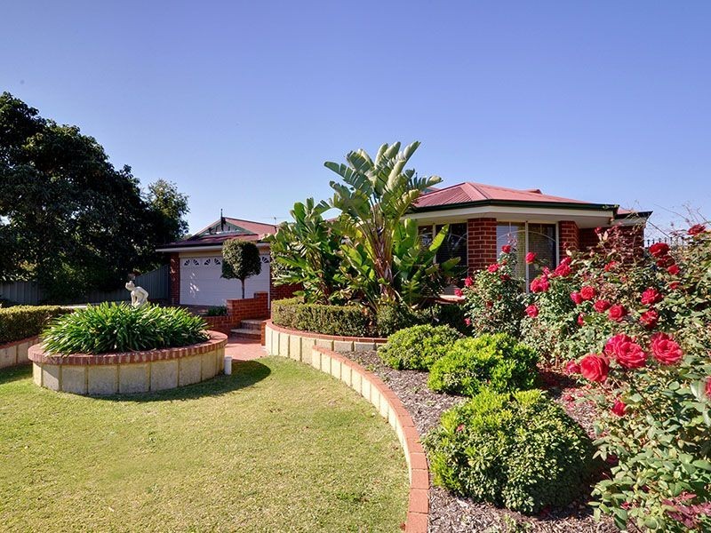 14 Veneta Circuit, Atwell WA 6164