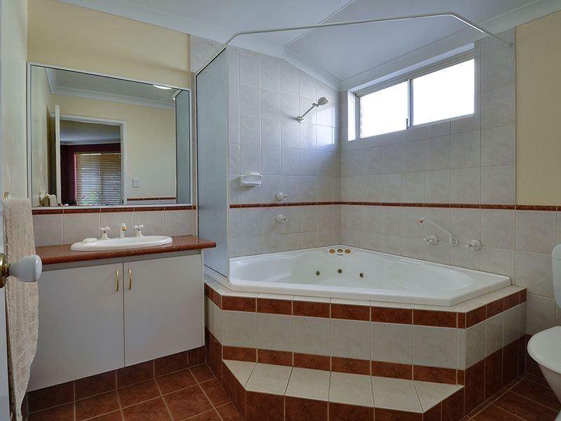 14 Veneta Circuit, Atwell WA 6164