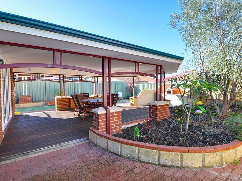 14 Veneta Circuit, Atwell WA 6164