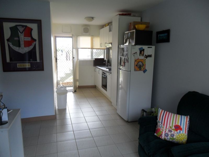 3/142 Watkins Street, White Gum Valley WA 6162