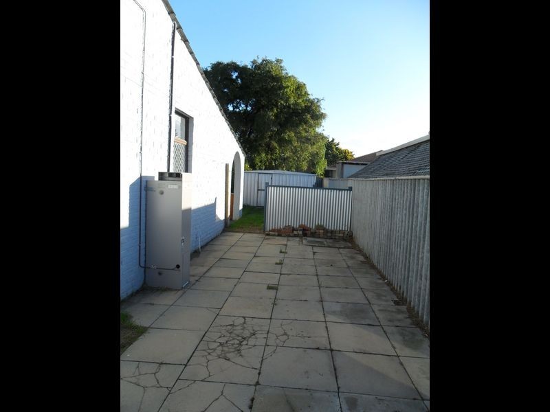 5 Leo Place, Rockingham WA 6168