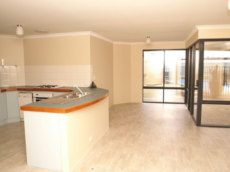 1 Connolly Mews, Atwell WA 6164