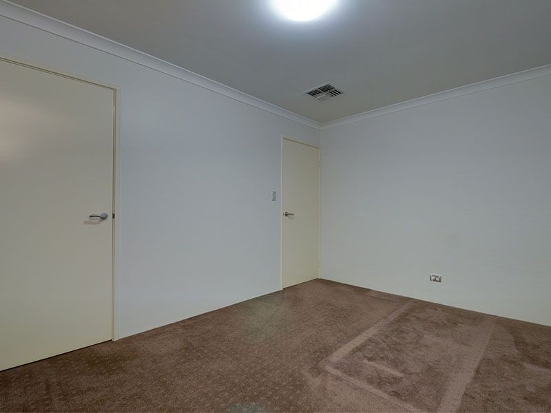 12 Cotswold Parade, Aubin Grove WA 6164