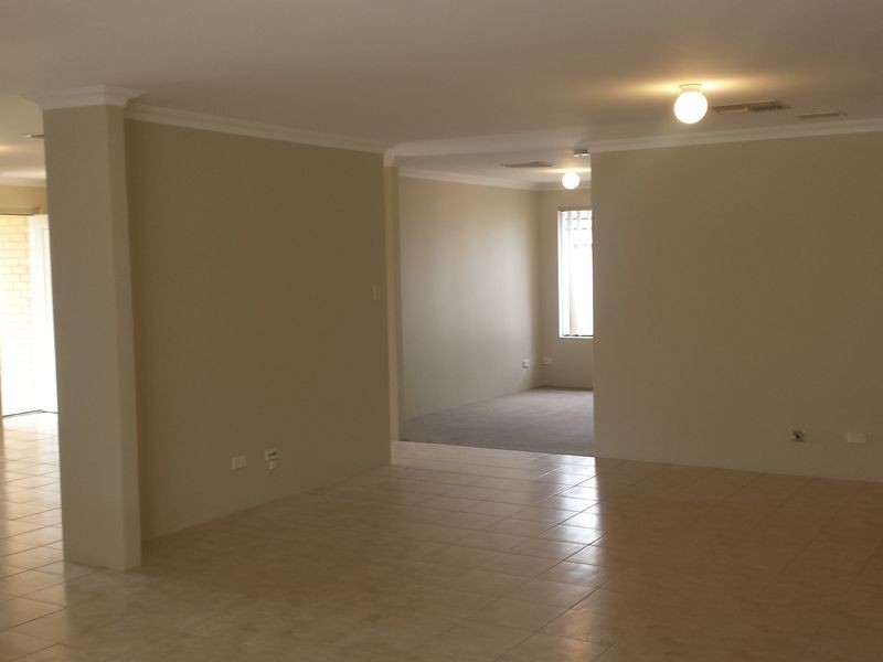 16 Hartwell Way, Secret Harbour WA 6173