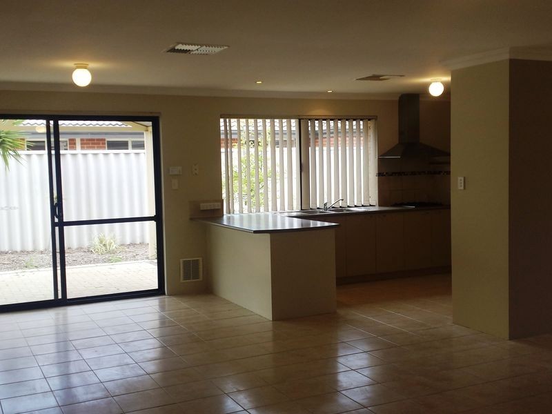 16 Hartwell Way, Secret Harbour WA 6173