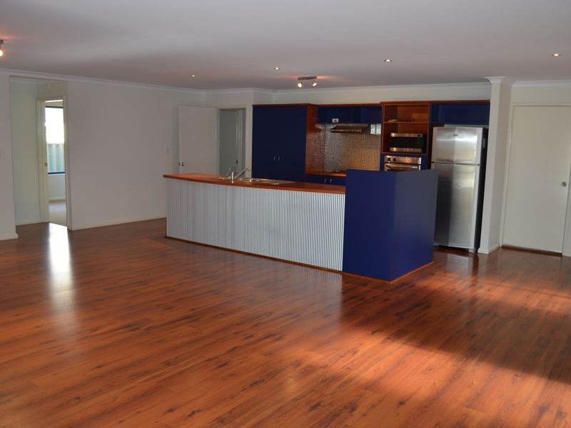 4 Bittern Lane, Beeliar WA 6164