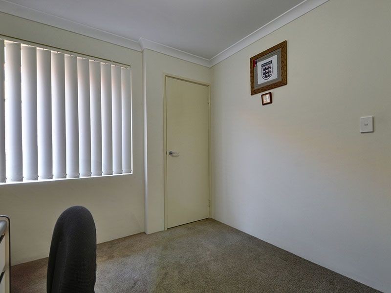 16/39 Barfield Road, Hammond Park WA 6164