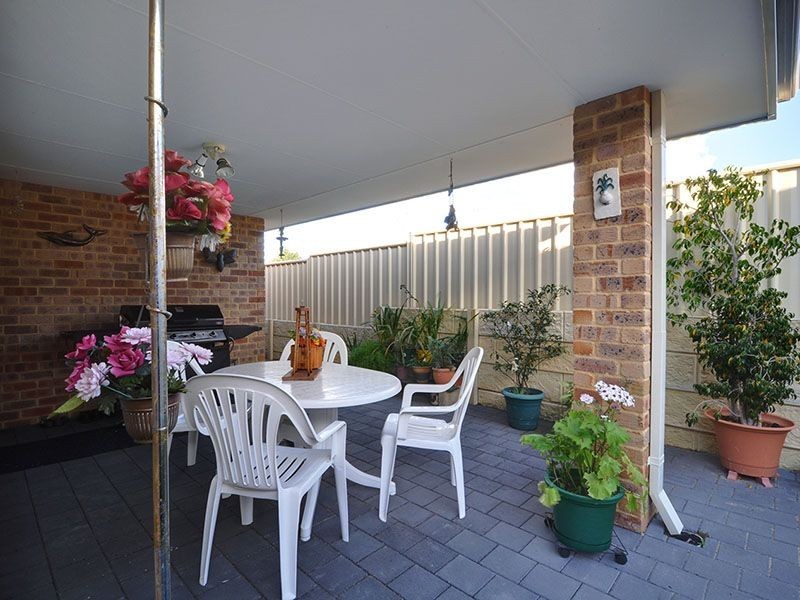 16/39 Barfield Road, Hammond Park WA 6164
