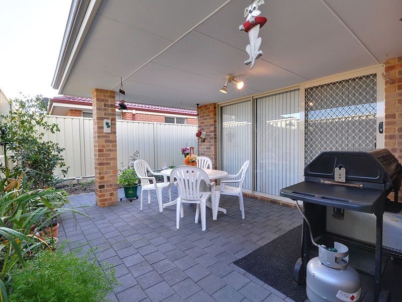 16/39 Barfield Road, Hammond Park WA 6164