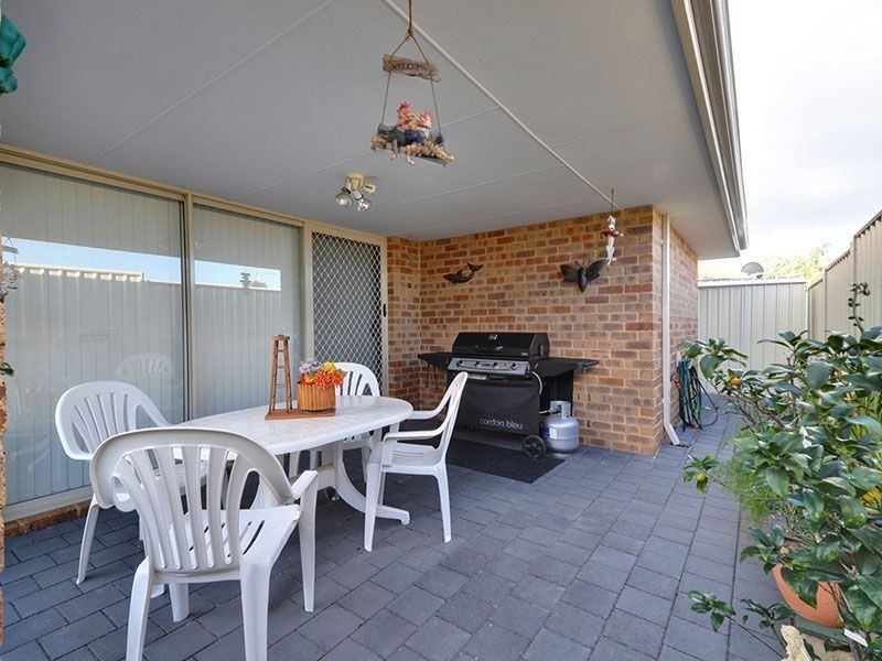 16/39 Barfield Road, Hammond Park WA 6164
