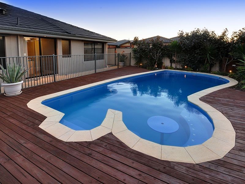 17 Araluen Bend, Aubin Grove WA 6164