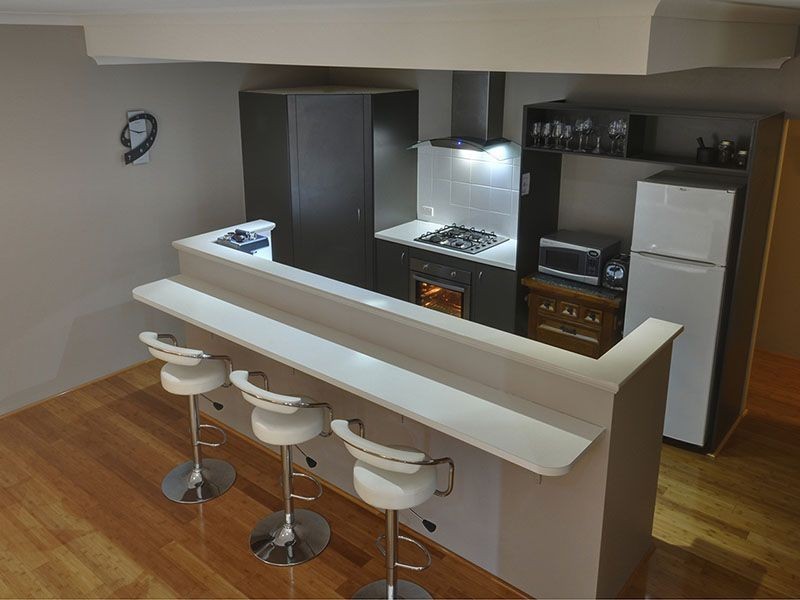 35 Baningan Avenue, Success WA 6164