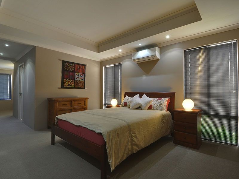 35 Baningan Avenue, Success WA 6164