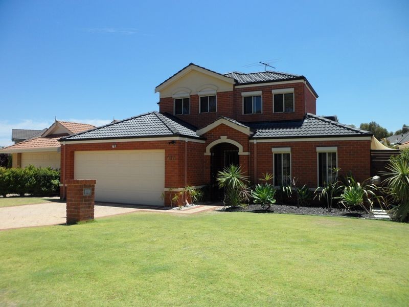 210 Glen Iris Drive, Jandakot WA 6164