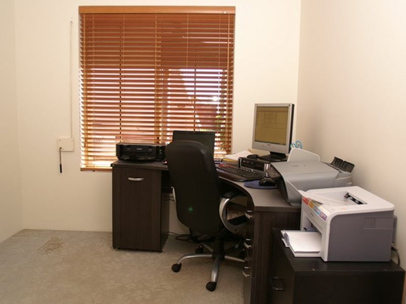 4 Carlhausen Close, Atwell WA 6164