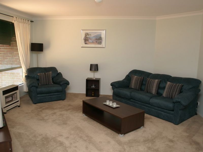 6 Calero Court, Atwell WA 6164