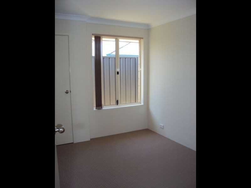 11/1 Cottonwood Drive, Baldivis WA 6171