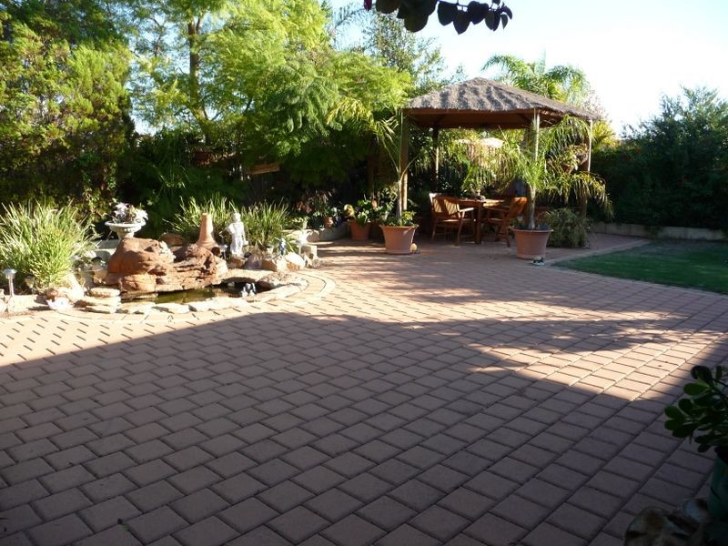 10 Shadwell Retreat, Atwell WA 6164