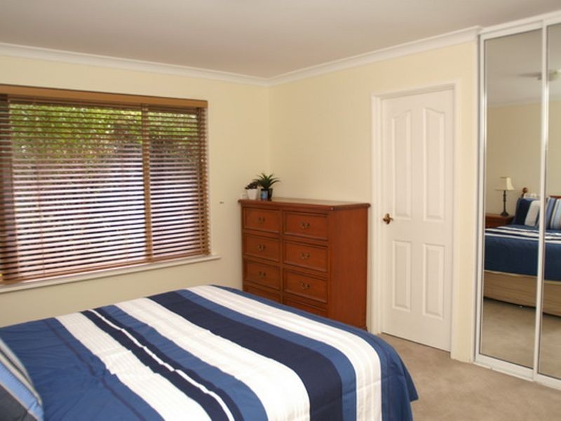30 Veneta Circuit, Atwell WA 6164