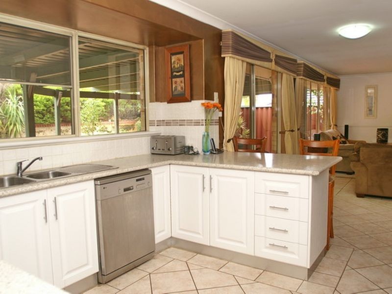 30 Veneta Circuit, Atwell WA 6164